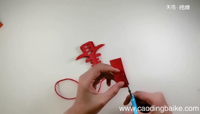 春字灯笼的做法 怎么做春字灯笼