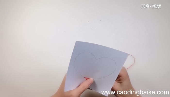 怎样制作情人节贺卡 情人节贺卡的制作步骤