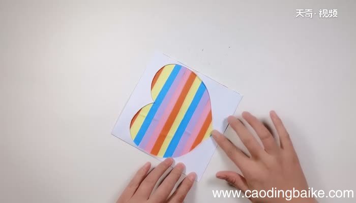 怎么做情人节贺卡 情人节贺卡的制作步骤