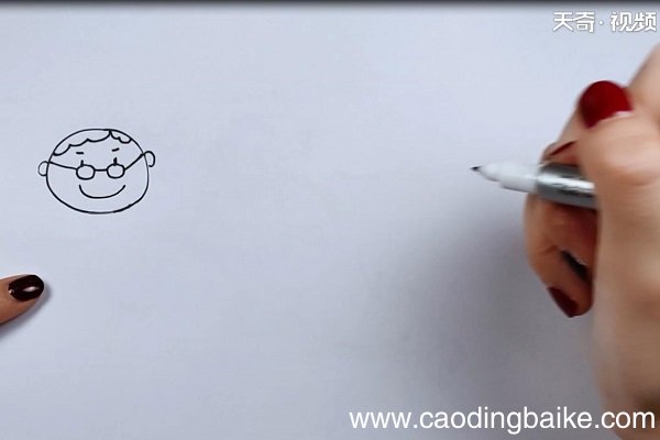 一家四口简笔画