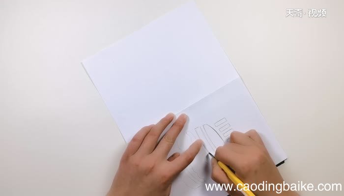 怎么做镂空生日贺卡 镂空生日贺卡的制作方法