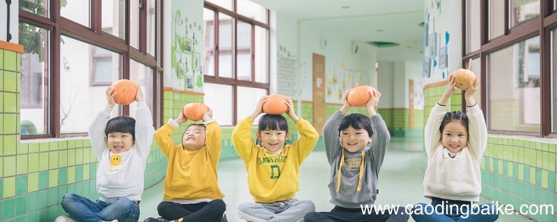 幼儿对爸妈说的简单暖心话 幼儿对爸爸妈妈说的暖心话
