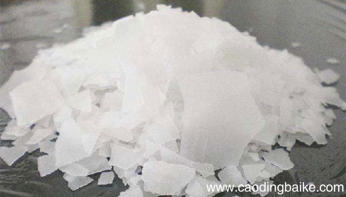 氢氧化钠与氧化铁反应的化学方程式 氢氧化钠与氧化铁反应的化学方程式是什么