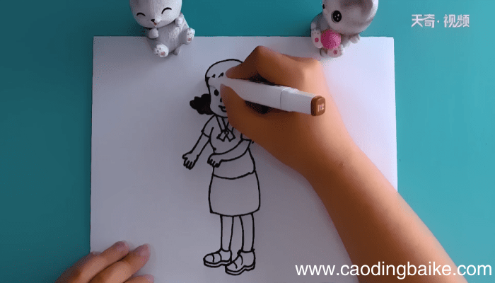 妈妈开心的样子简笔画 妈妈开心的样子简笔画