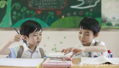 二的倍数是奇数还是偶数 二的倍数是奇数还是偶数？