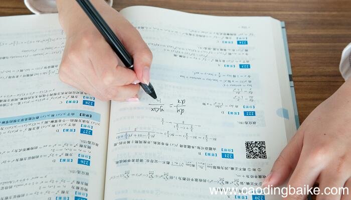 氯化铁和碘化钾反应离子方程式氯化铁和碘化钾反应离子方程式是什么