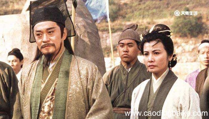 岳不群为什么杀死定逸师太 岳不群杀死定逸师太原因