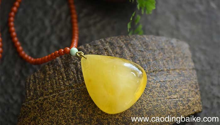 琥珀是什么东西琥珀是什么