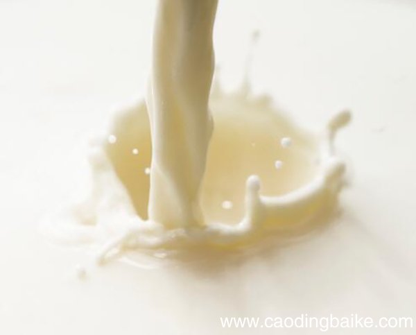 女性泡澡放什么好 泡澡放什么对身体好