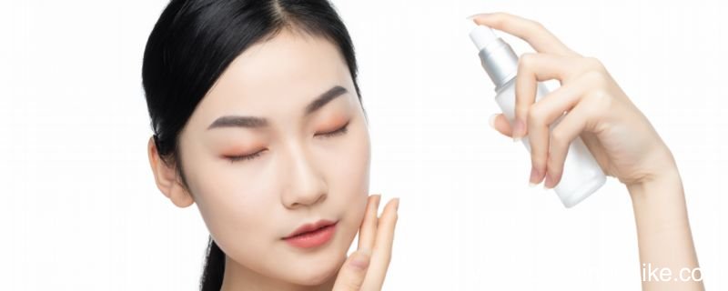 控油护肤品怎么用 控油爽肤水使用方法