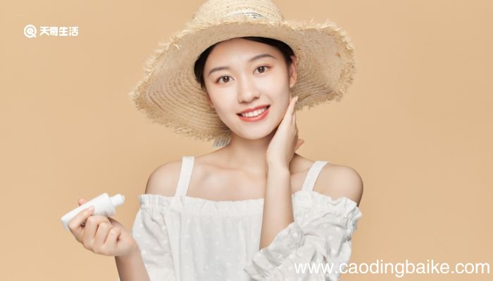 隔离霜的正确使用方法 隔离霜用手还是美妆蛋
