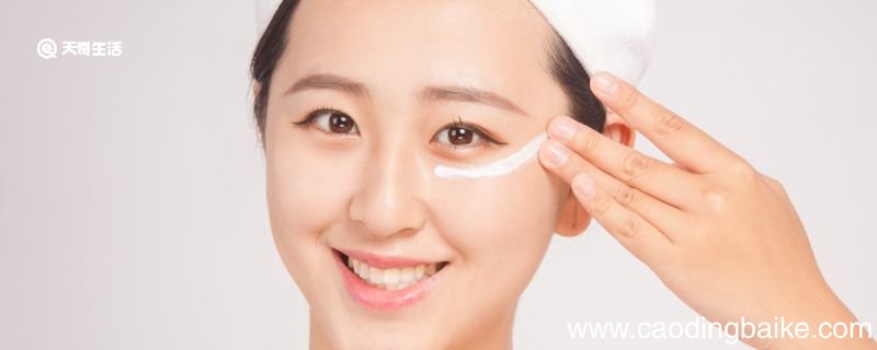 雅诗兰黛眼霜适合什么年龄 雅诗兰黛眼霜分年龄段吗