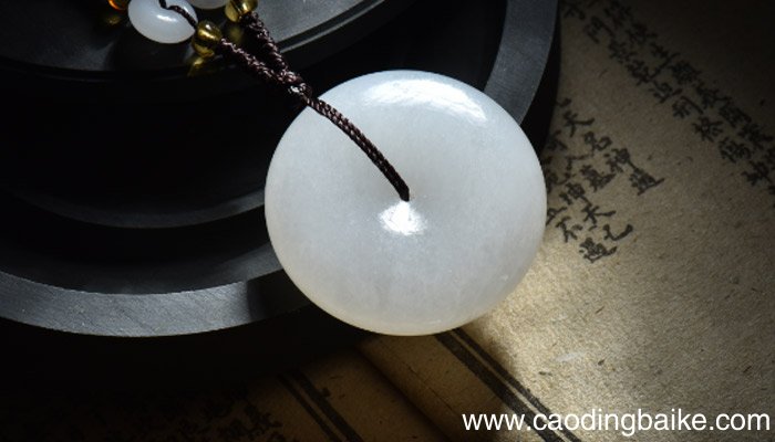 4d和田玉足金是什么意思4d和田玉足金指的是什么