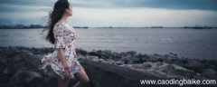 小西装怎么搭配裙子 小西装搭配什么裙子好看