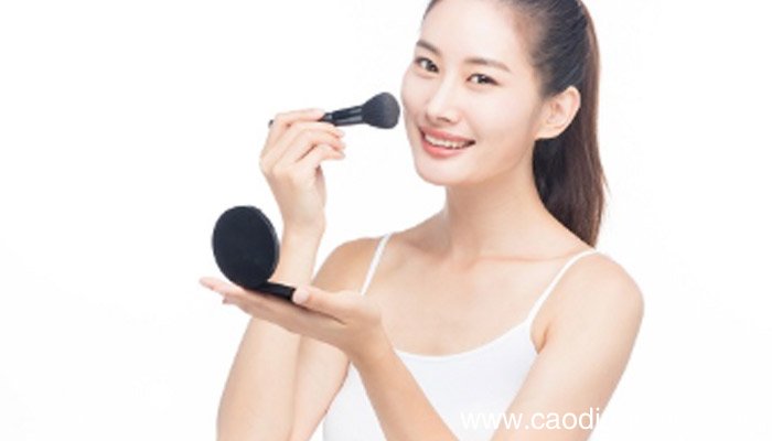 纪梵希散粉使用方法 纪梵希四宫格散粉如何使用