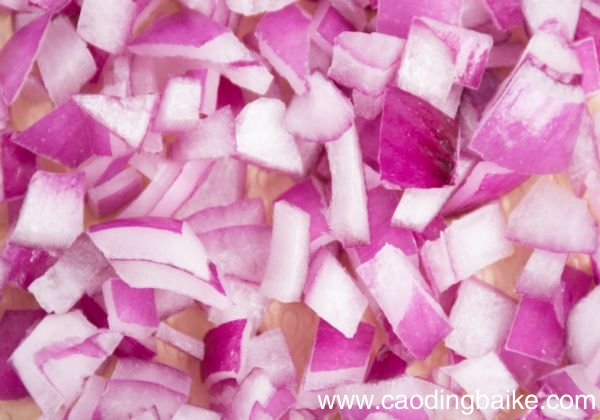 头发干枯毛躁小偏方 头发干枯毛躁怎么办