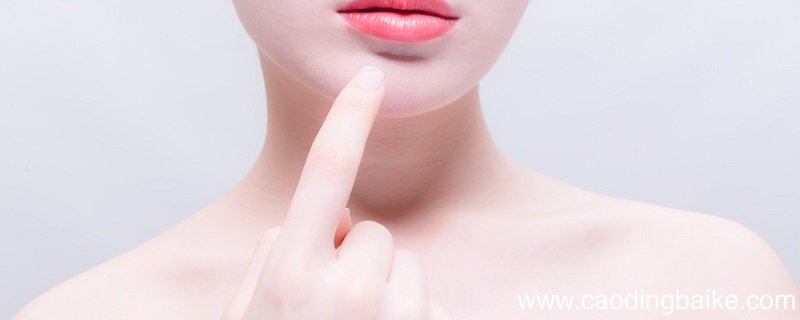 口红可以用清水卸除吗用清水可以卸口红吗