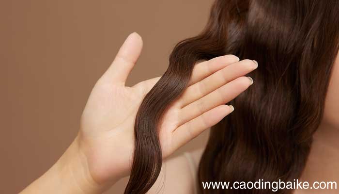 自己染发爆顶了怎么补救 自己染发爆顶了怎么办