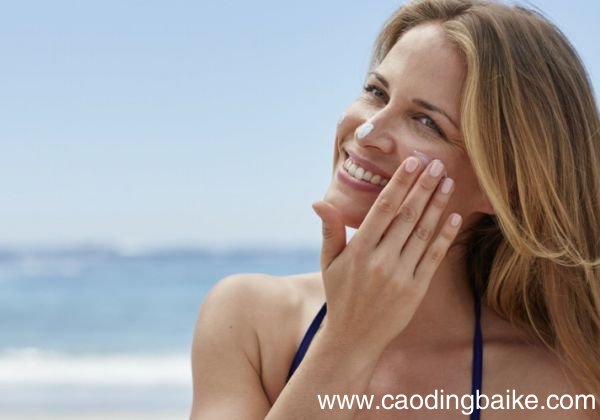 干皮变油皮怎么回事 干皮为什么会变油皮