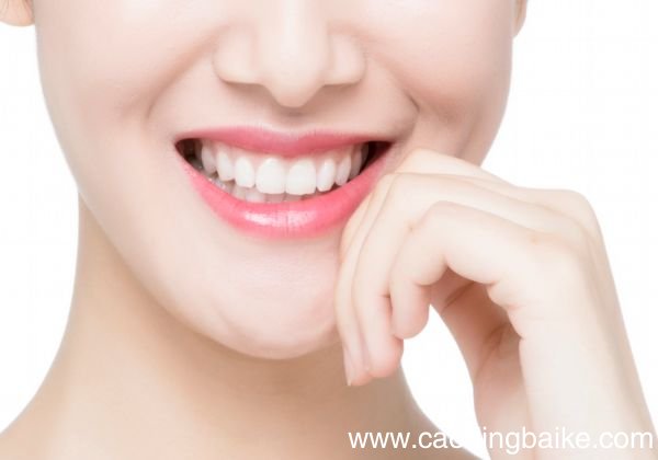 嘴巴干的护理方式有哪些 嘴巴干怎么办