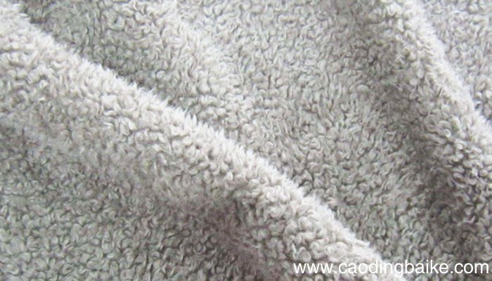 山羊绒和绵羊绒的区别山羊绒和绵羊绒有什么不同