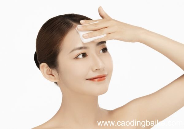 怎样减少抬头纹 如何减少抬头纹