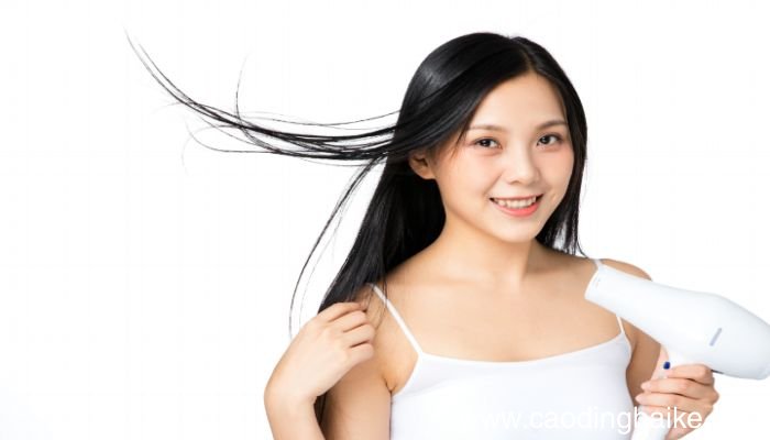 显脸瘦的发型有哪些 什么发型可以显脸瘦