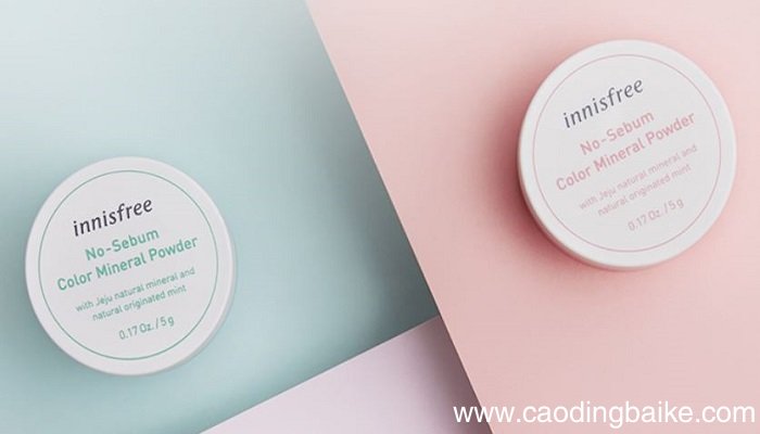 悦诗风吟散粉怎么取粉悦诗风吟散粉使用步骤