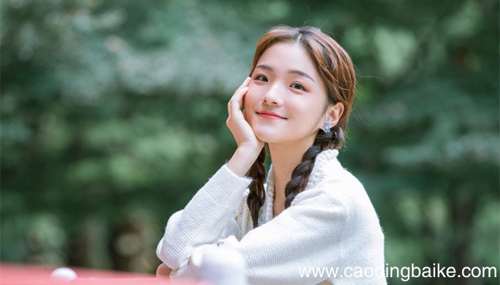 腿短女生穿衣搭配 腿短女生穿衣搭配有什么