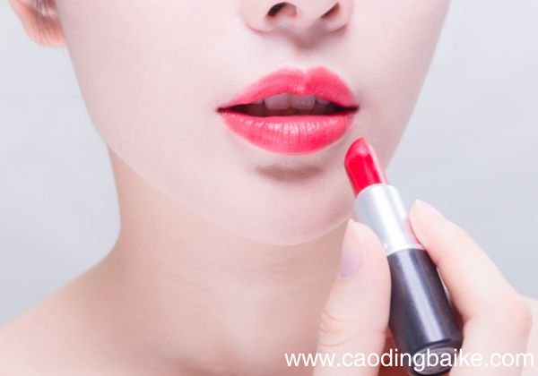 什么人适合复古红口红 复古红口红有哪些