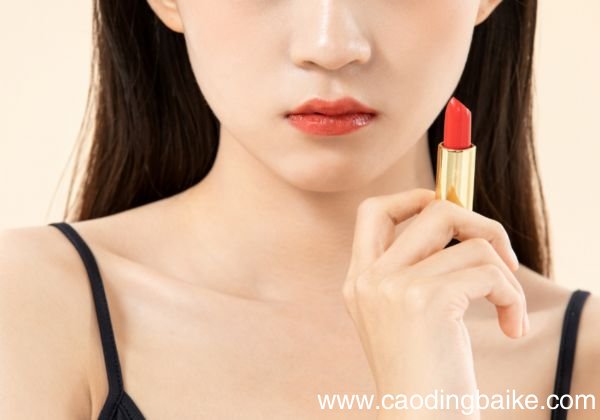 什么人适合复古红口红 复古红口红有哪些