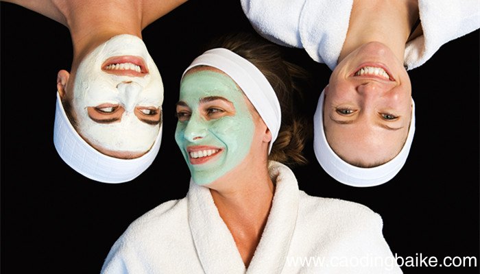 清洁面膜用之前要用洗面奶洗脸吗 清洁面膜用之前需要用洗面奶洗脸吗