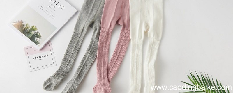 灰色裤袜搭配什么衣服