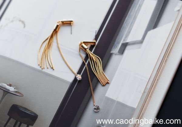 耳环如何清洗 耳环的清洗方法