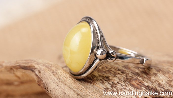 二代蜜蜡对身体有害吗二代蜜蜡对身体是否有害