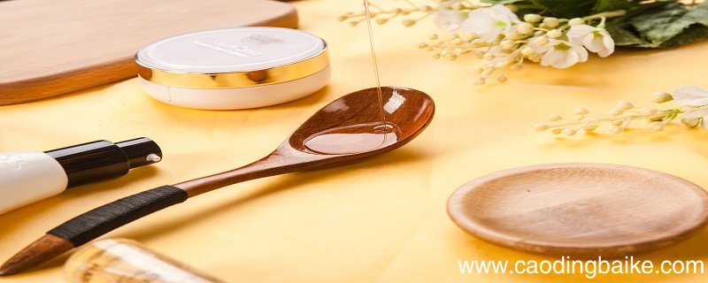 发膜和精油有什么区别 发膜和精油的区别