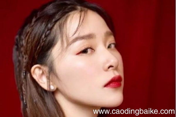 适合夏季烫染的发色夏季适合染什么发色