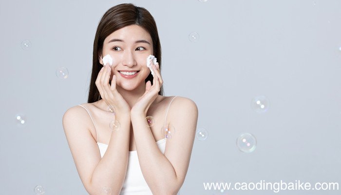 清洁醒肤是什么意思 清洁醒肤是什么样意思