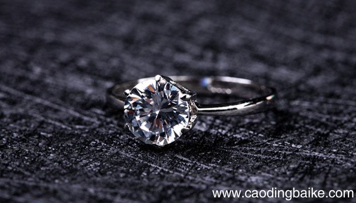 订婚戒指和结婚戒指区别 订婚戒指与结婚戒指的区别