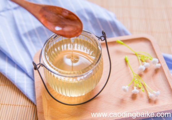 如何减少眼部皱纹 改善眼部皱纹的方法