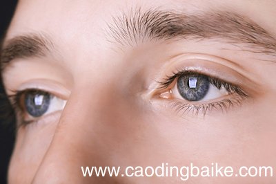 眉毛少的原因 眉毛少是怎么回事