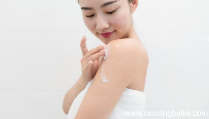 凡士林身体乳可以用来擦脸吗 凡士林身体乳擦脸可以吗