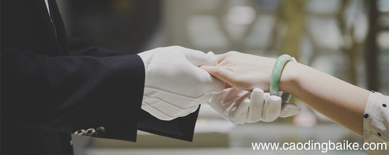 玉和玛瑙的区别在哪里 玉和玛瑙的区别