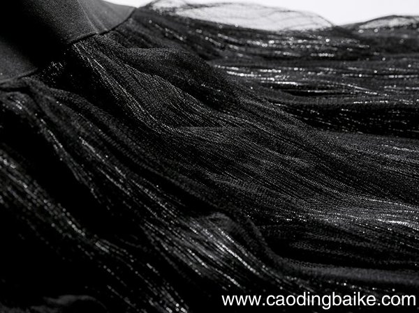 冬天毛衣搭配什么裙子 毛衣适合搭配的裙子有哪些