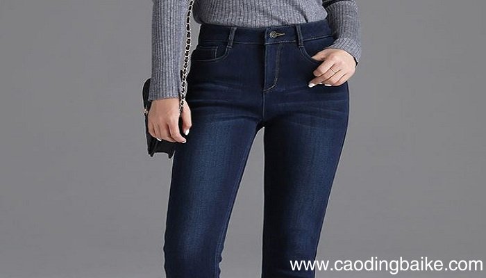 梨形身材怎么穿衣搭配 梨形身材怎么搭配