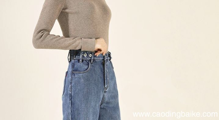 蓝色牛仔裤阔腿裤怎么搭配 阔腿牛仔裤配什么上衣