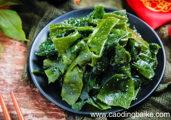 掉头发缺什么营养 掉发适合吃什么食物