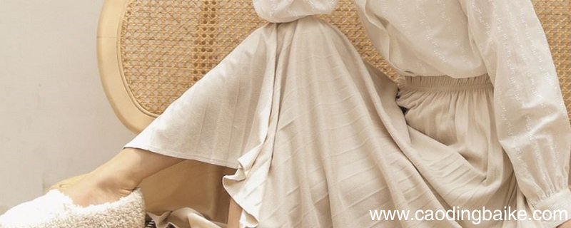 冬季高腰裙的搭配方法 高腰半身裙搭配什么上衣