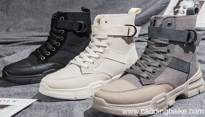 帆布马丁靴怎么搭配 帆布马丁靴配什么衣服