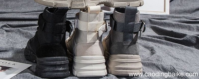 帆布马丁靴怎么搭配 帆布马丁靴配什么衣服